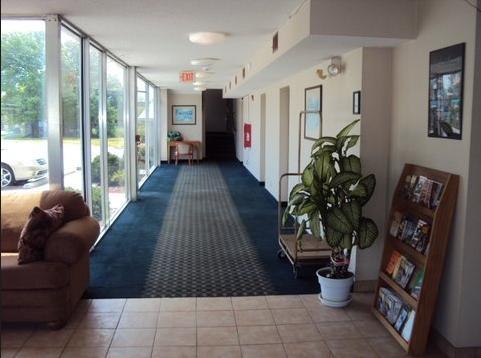 Rodeway Inn 2*