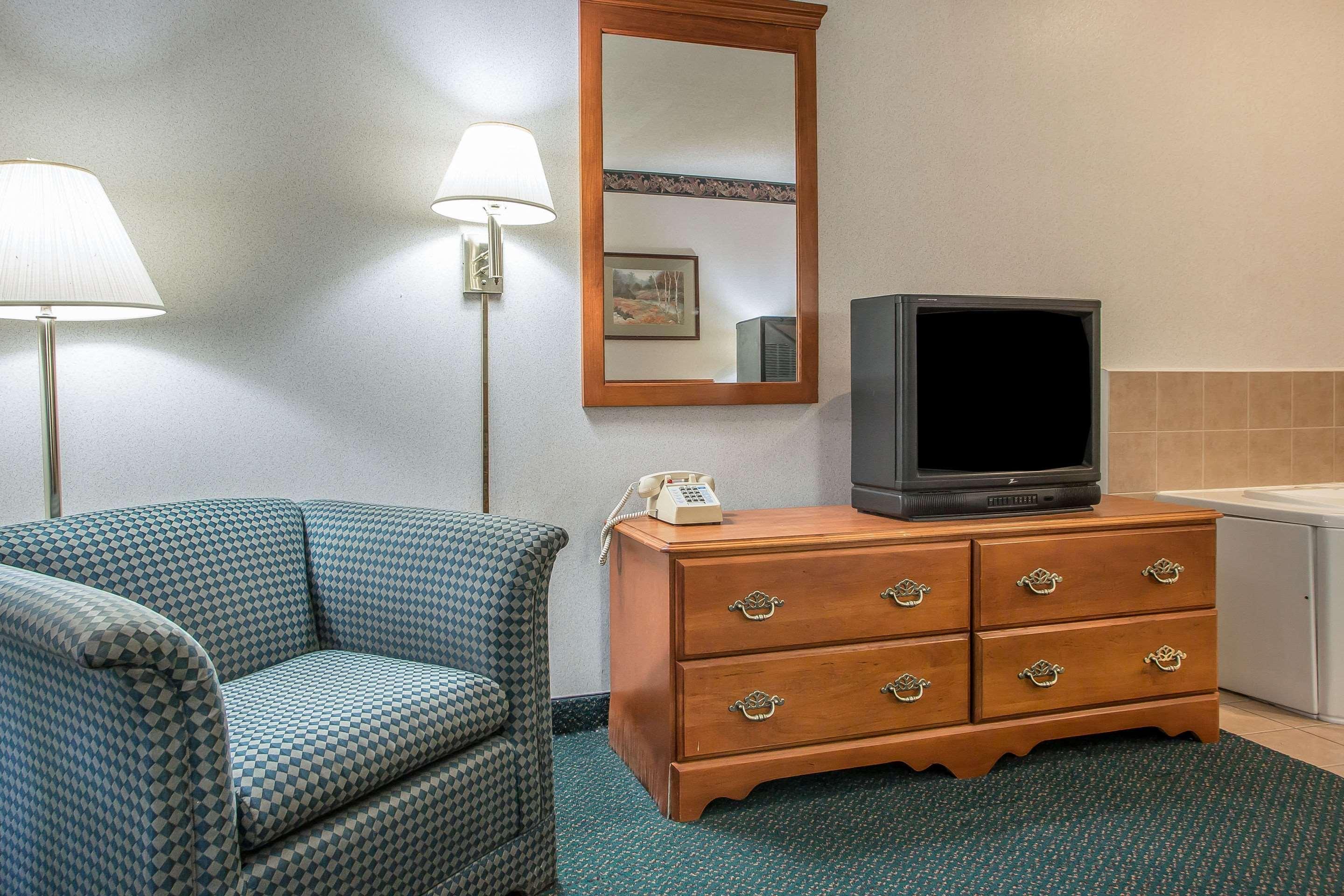 Inn Rodeway 2*